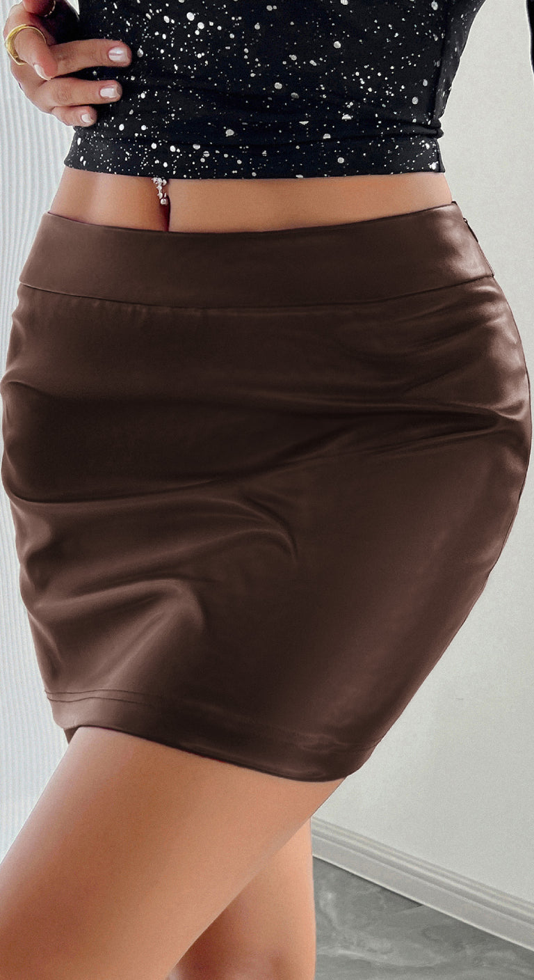 Solid Color Elegant A-Line Leather Skirt – Timeless Style